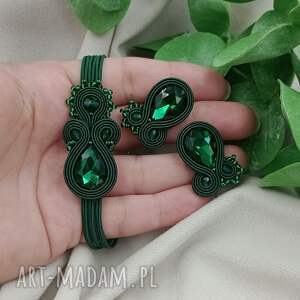 ciemna butelkowa zieleń, komplet sztyfty i delikatna bransoletka, szmaragdowe