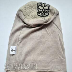 czapka ecru góra w czaszki na podszewce rozmiar m dla obwodu głowy