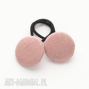 gumeczki do włosów różowe len linen dusty pink, lniane gumki z guzików dla małej