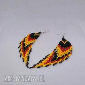 wielobarwne kolczyki indiańskie z koralików