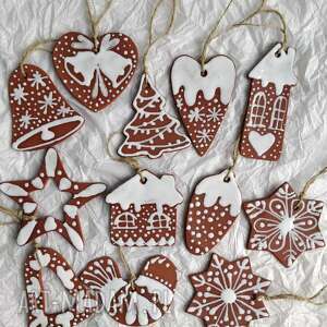 ręcznie wykonane pomysły na upominki świąteczne pierniczki ceramiczne, ozdoby choinkowe