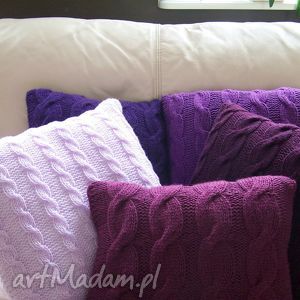ręczne wykonanie poduszki poduszki w fioletach
