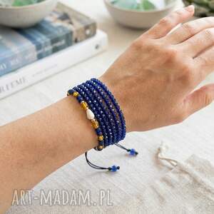bransoletka boho z naturalną muszlą i lapis lazuli koraliki szklane