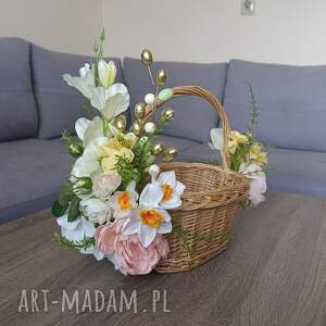 koszyk wielkanocny na święconkę wiklinowy wielkanoc, stroiki