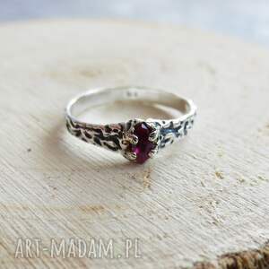 Pierścionek z różową Cyrkonią - Rubinem ze Srebra 925 Krokodylek