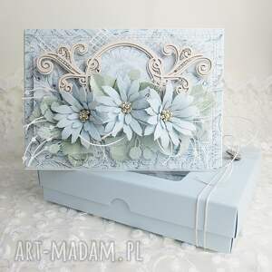 handmade scrapbooking kartki w błękicie - w pudełku