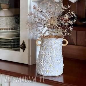 wazon z uszkami w margerytki, kwiaty prezent na ślub gwiazdkę