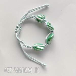 Bransoletka z zieloną perłą na sznurku - regulowana handmade
