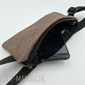 saszetka brązowa, nerka jesienna, minitorebka, wyjątkowy prezent