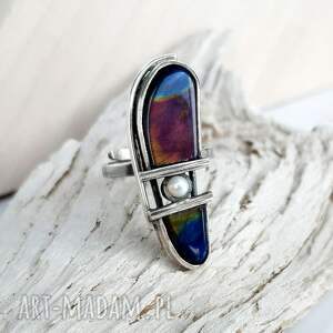 iris srebrny pierścionek z perłą i spektrolitem