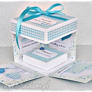 handmade scrapbooking kartki pamiątka chrztu - exploding box z personalizacją