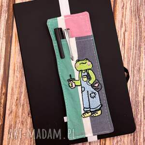 Kieszonka na długopisy - przybornik na gumce - Żabka z torebką