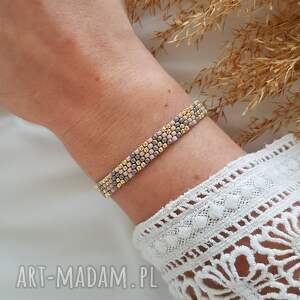 Pastelowa bransoletka geometryczna, we wzory, szyta ręcznie, koraliki ze szkła, regulowana