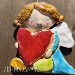 Anioł ceramiczny z sercem - prezent dla niej handmade