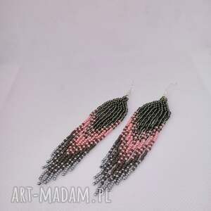 długie indiańskie, cieniowane kolczyki z koralików prezent