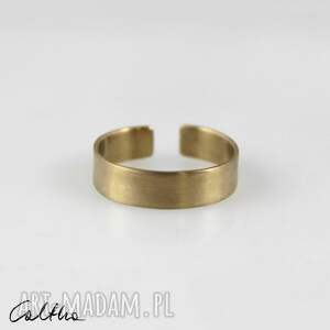 caltha satyna - mosiężna obrączka 1900 36, mosiężny pierścionek kolorze