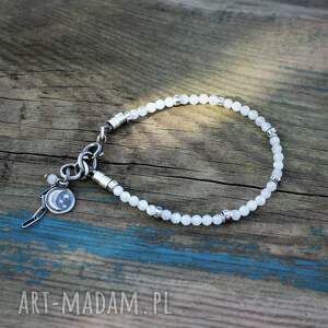 bransoletka z kamieniem księżycowym, delikatna minimalistyczna, srebrna