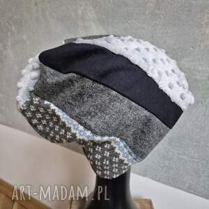 czapka patchqorkoqa smerfetka na podszewce,dobra na codzienne noszenie,uniwersalna