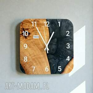 zegar ścienny 30 cm z topoli i czarnej żywicy epoksydowej, drewno