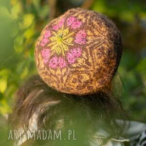czapka beret wełniana chaber łąkowy rustykalna, botaniczna