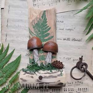 Prezent Leśny wieszak z koźlarzami, drewna