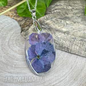 Owalny wisiorek z suszonymi kwiatami z2041, naszyjnik