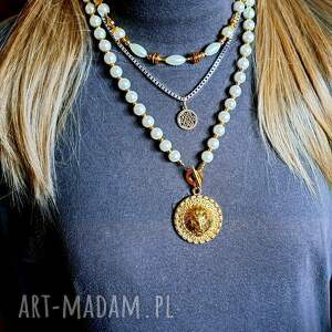 handmade naszyjniki perły i medalion z lwem w naszyjniku handmade, może na ślub? 3w1