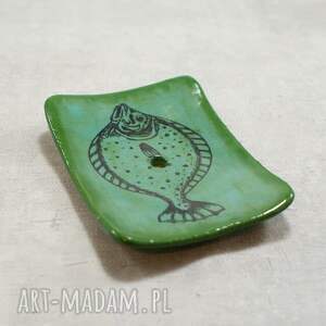 handmade ceramika mydelniczka z flądrą