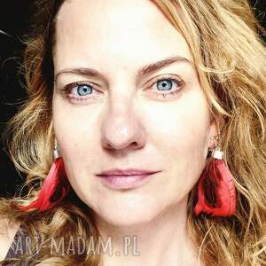 Klipsy czerwone pióra bardzo lekkie robione ręcznie