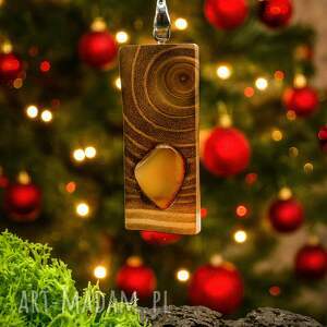 sztuka po godzinach podłużny wisiorek z bursztynem bursztynowa asceza