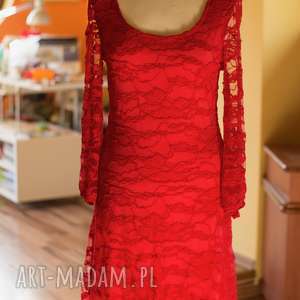 red dress, koronkowa wieczorowa sukienki
