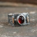 granat srebro złoto pierścionek