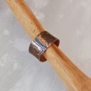 Pierścionek z kutej oksydowanej miedzi (19 mm) - unikat handmade