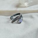 Lawendowy pierścionek spiralny z miedzi - wire wrapping