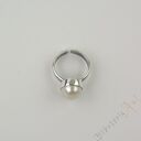 Regulowany pierścionek z perłą