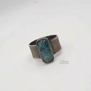 Pierścionek z kyanitem