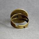 Koliber pastelowy: oryginalny pierścionek z grafiką w szkle