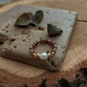 Pierścionek z jadeitem, hessonitem i perłą