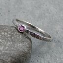 Hammered rodolite dot