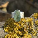 Kyanit i wiosna - srebrny pierścionek