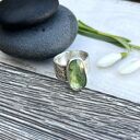 Kyanit i wiosna - srebrny pierścionek