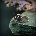 Szafirowy pierścionek z miedzi - regulowany wire wrapping
