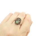 Szmaragdowy pierścionek regulowany z oksydowanej miedzi - rękodzieło wire wrapping