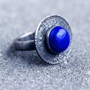 Srebrny pierścionek Tribal z lapis lazuli - handmade z oksydowanego srebra 925