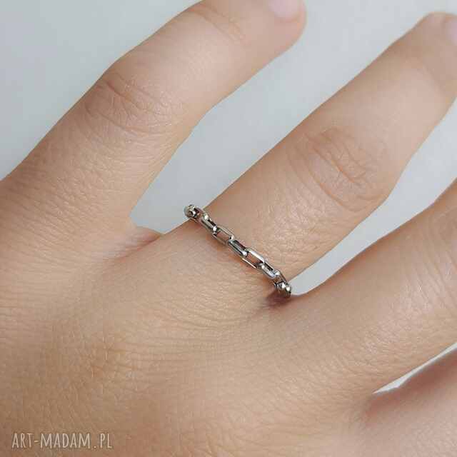 Pierścionek łańcuszek, stal chirurgiczna