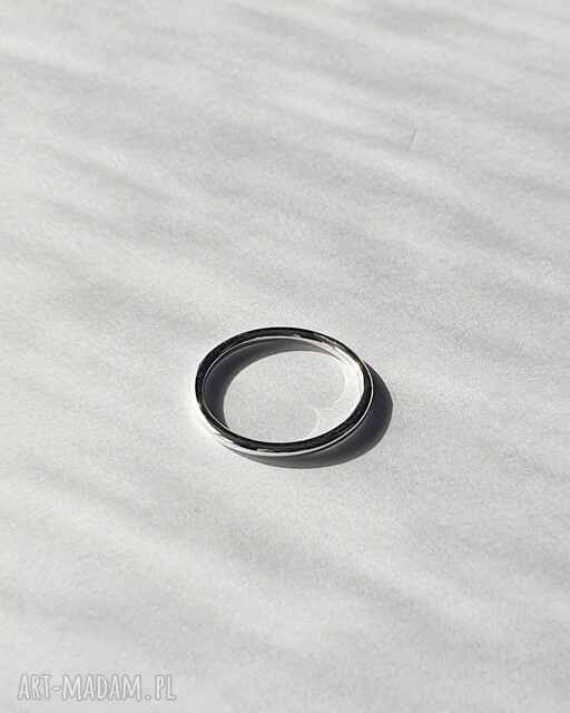 Pierścionek SIMPLE No 2 srebrny