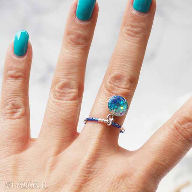 PIERŚCIONEK Z ZAWIESZKĄ SREBRNĄ ''GLAMOUR''