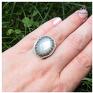 kamień księżycowy srebro perłowy