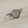 z kwarcem różowym kwarc różowy i srebro - 1764 srebrny pierścionek