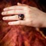 pierścień mocy pierścionek regulowany apand kwarc różowy